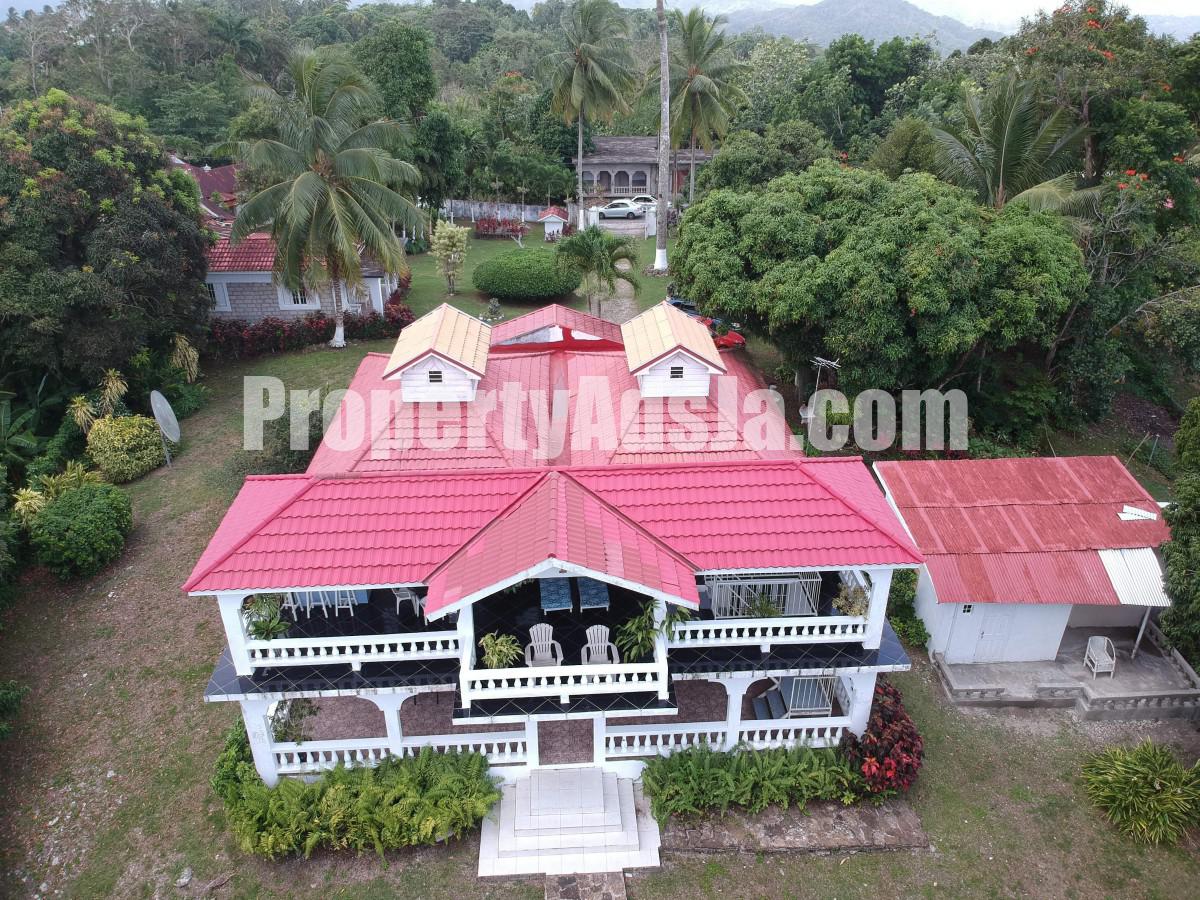 House For Sale in Highgate, St. Mary Jamaica