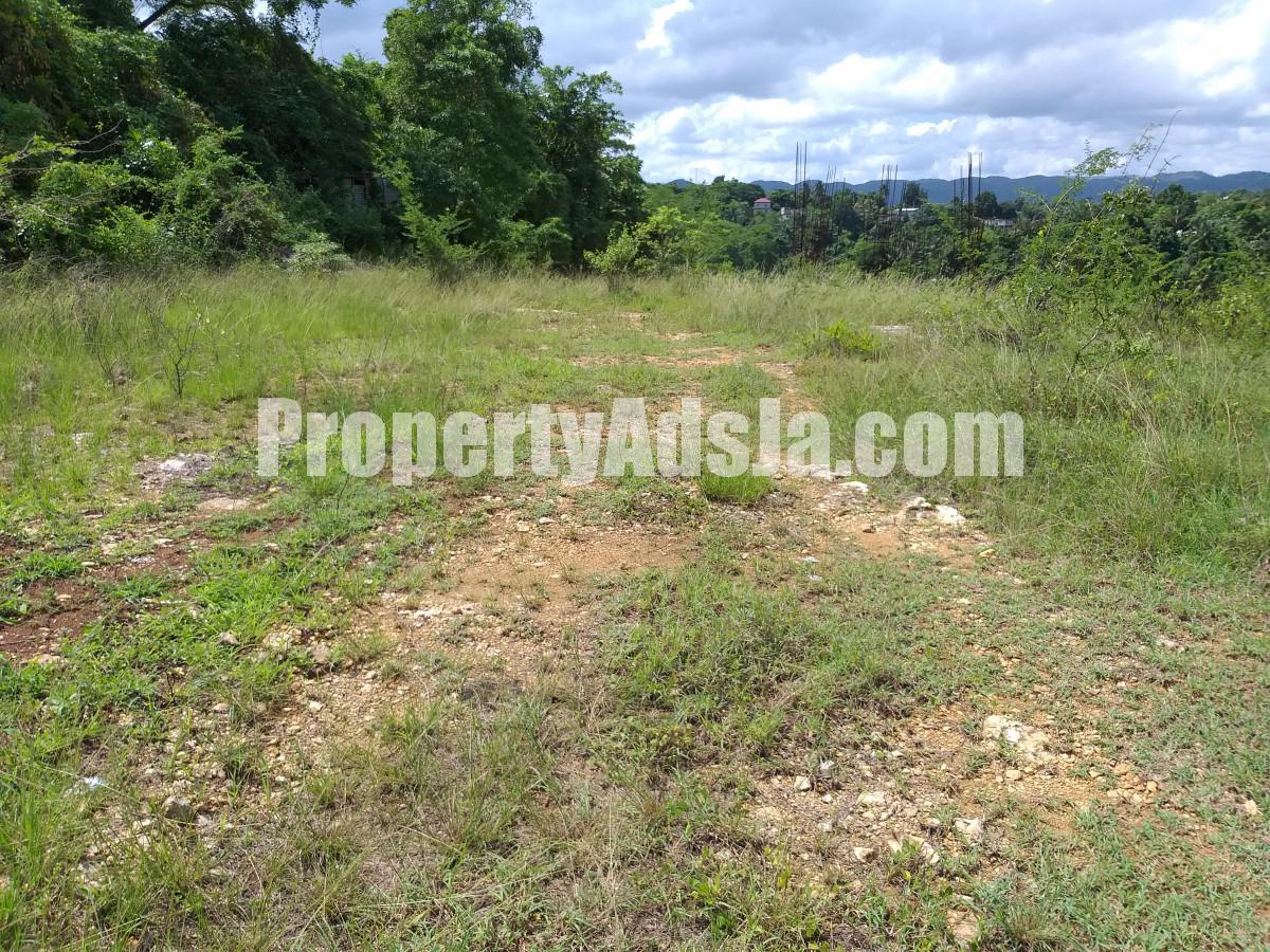 Residential lot For Sale in EWARTON, St. Catherine Jamaica