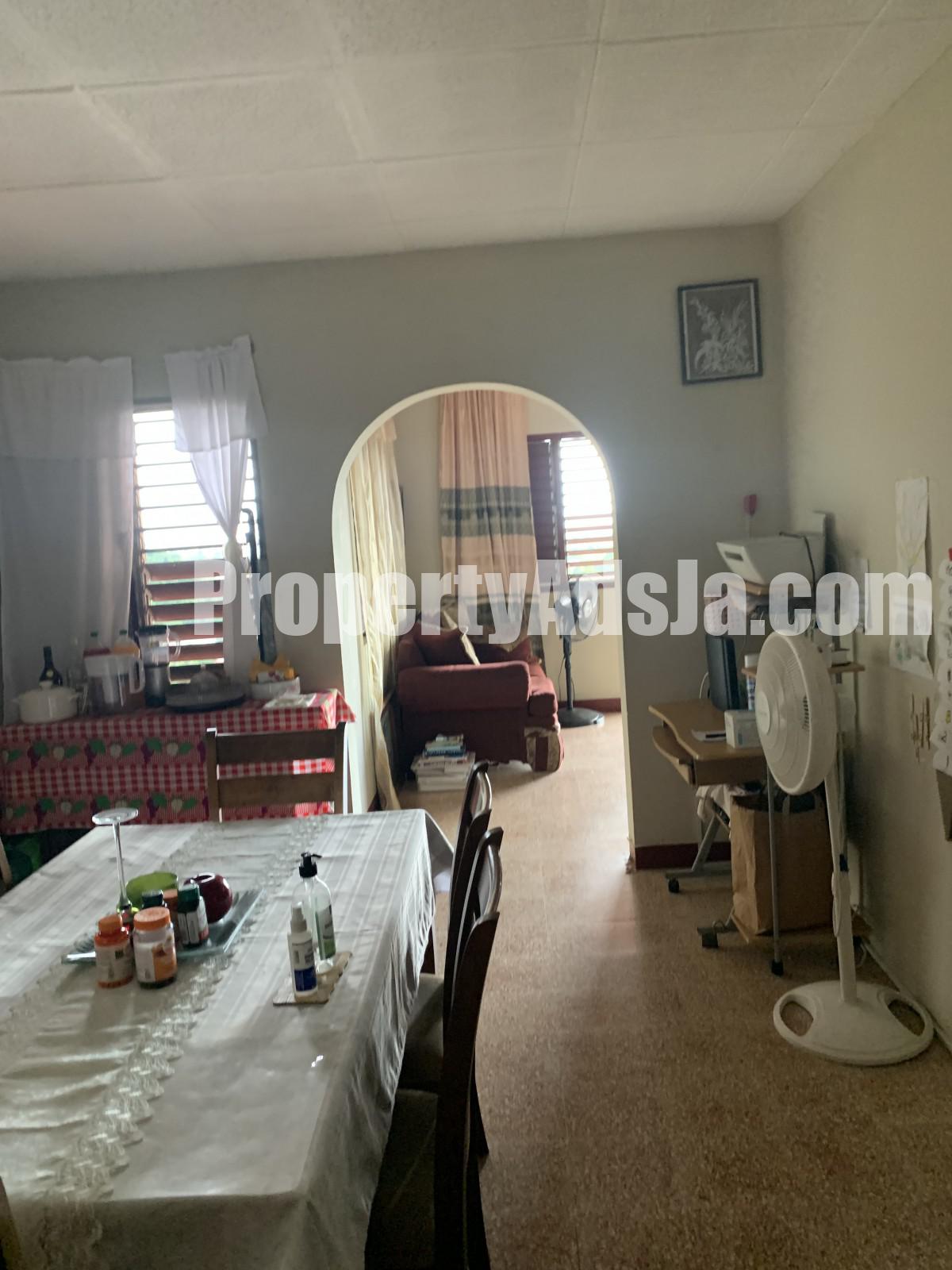 House For Sale in Havendale Kingston 19, Kingston / St. Andrew Jamaica