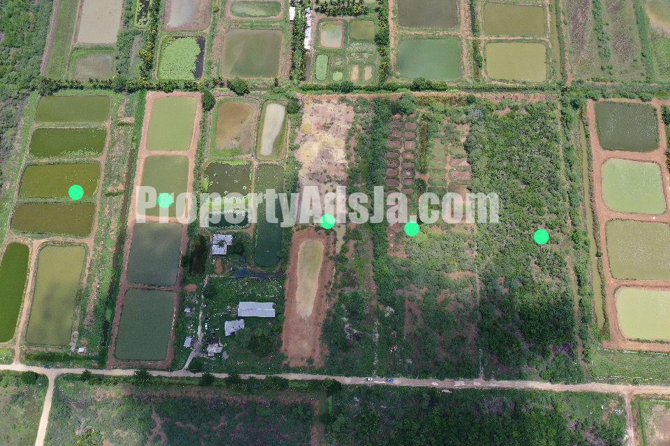 Commercial/farm land For Sale in Spanish town, St. Catherine Jamaica
