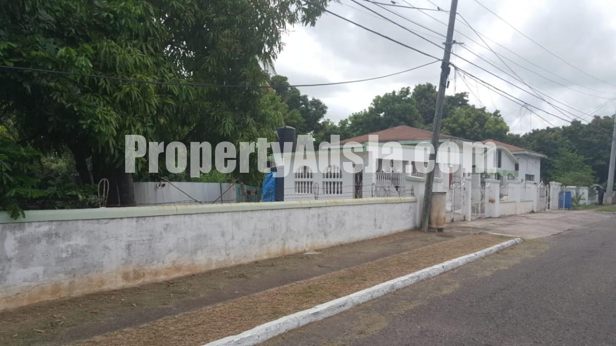 House For Sale in Ensom City, St. Catherine Jamaica