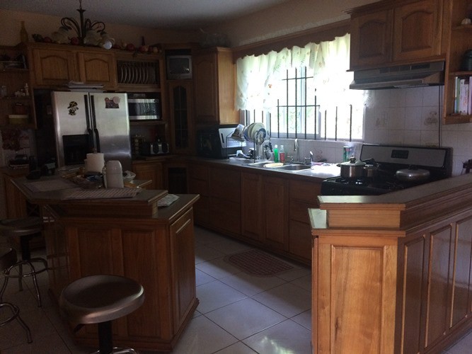 House For Rent in Christiana, Manchester Jamaica