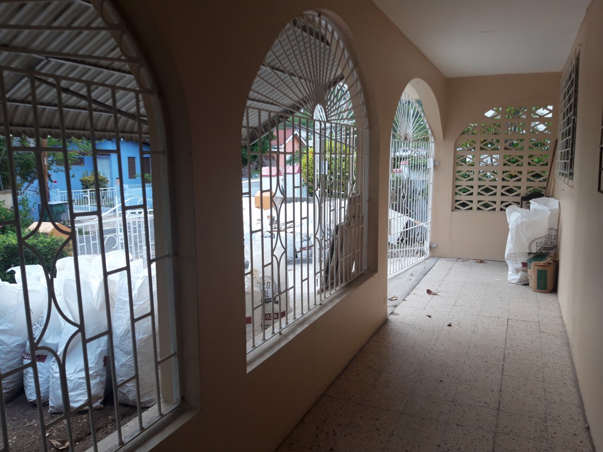 House For Rent in Queensborough, Kingston / St. Andrew Jamaica