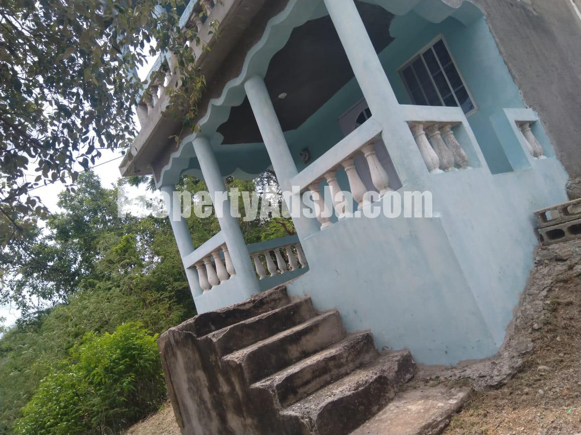 House For Sale in Old Harbour Glades, St. Catherine Jamaica