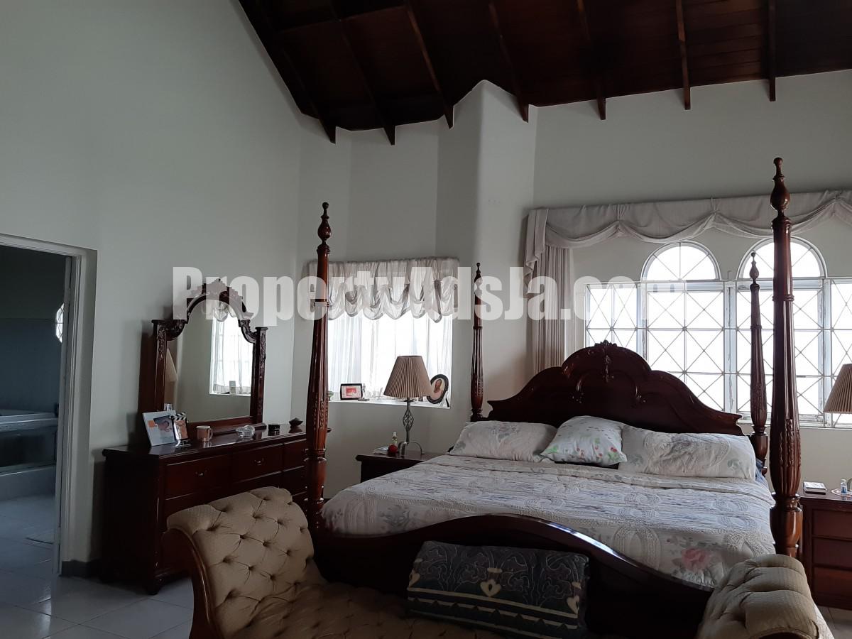 House For Sale in RedHills, Kingston / St. Andrew Jamaica