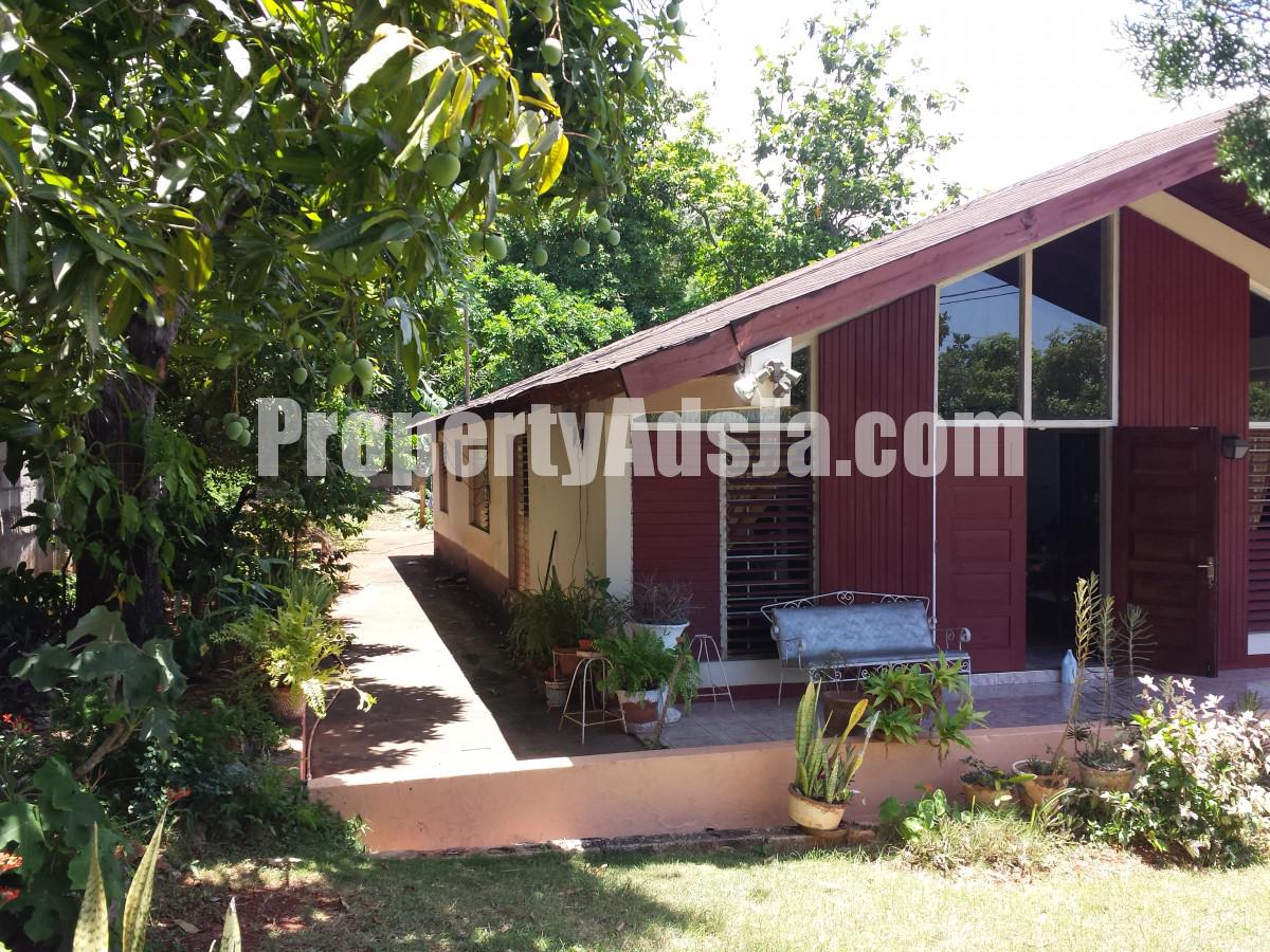 House For Sale in Forest Hills, Kingston / St. Andrew Jamaica