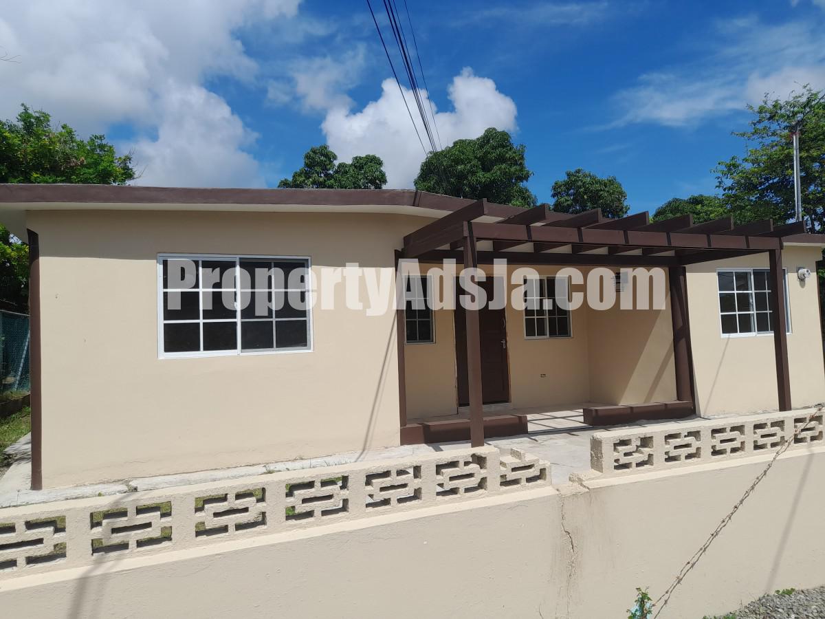 House For Sale in Ensom City Spanish Town, St. Catherine Jamaica