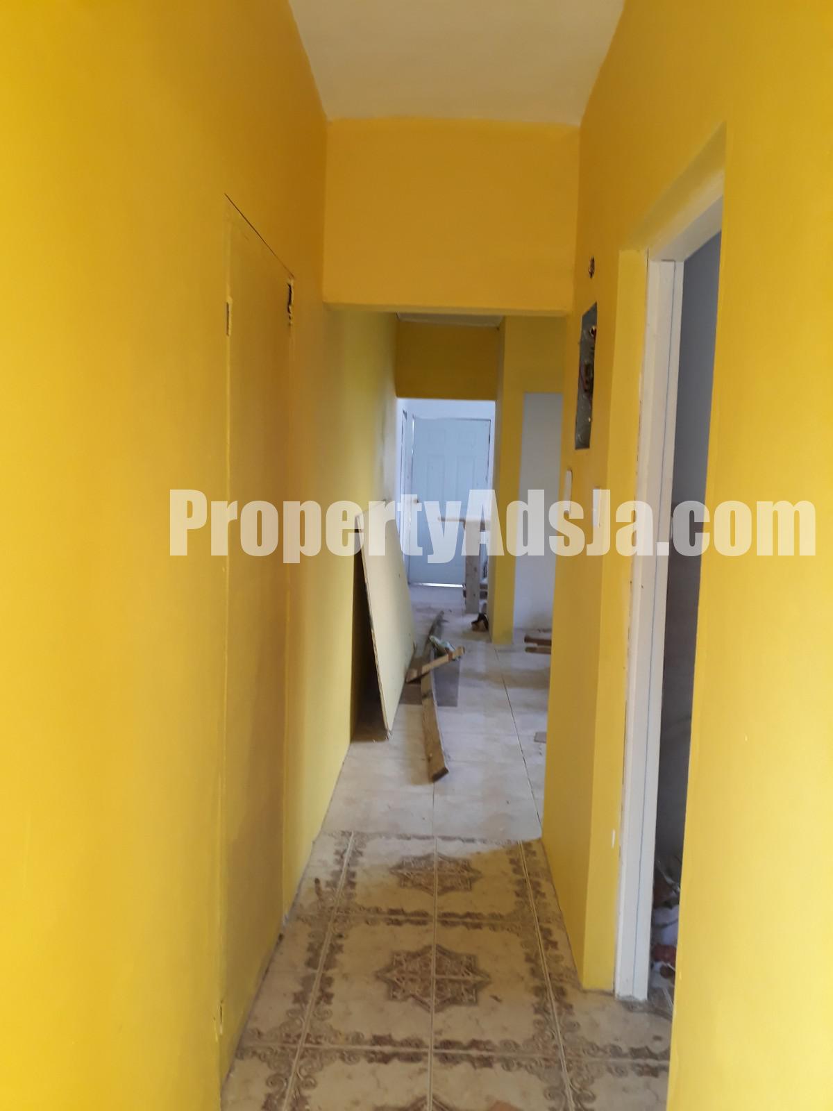 House For Rent in Santa Cruz, St. Elizabeth Jamaica