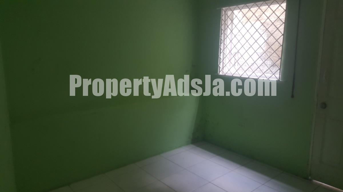 Apartment For Rent in Gordon Town, Kingston / St. Andrew Jamaica
