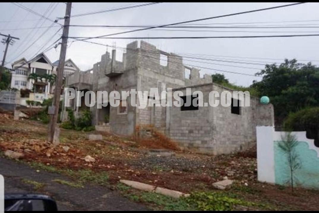 House For Sale in MOUNT VIEW ESTATE, St. Catherine Jamaica