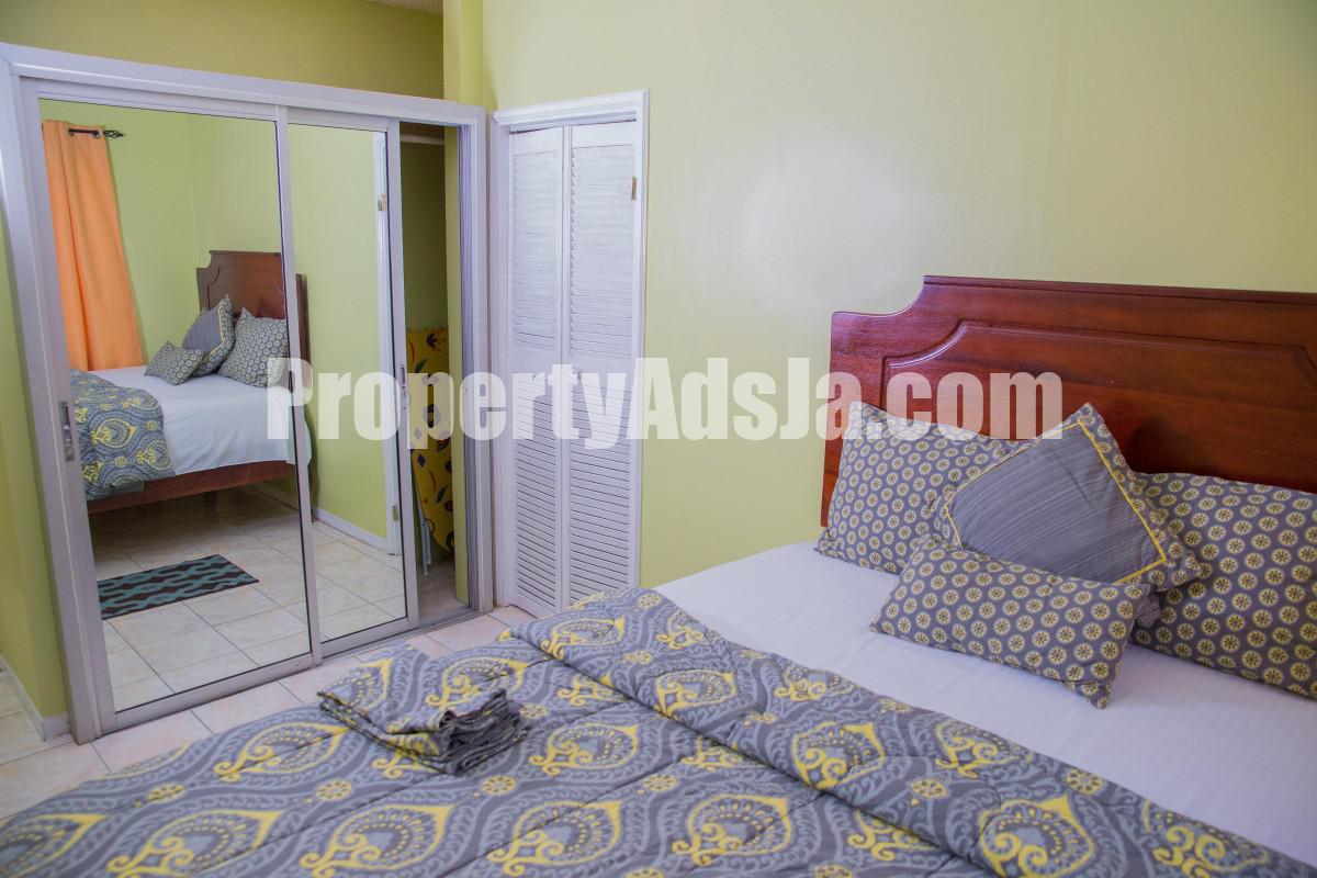 Apartment For Rent in Strathairn Court Apt, Kingston / St. Andrew