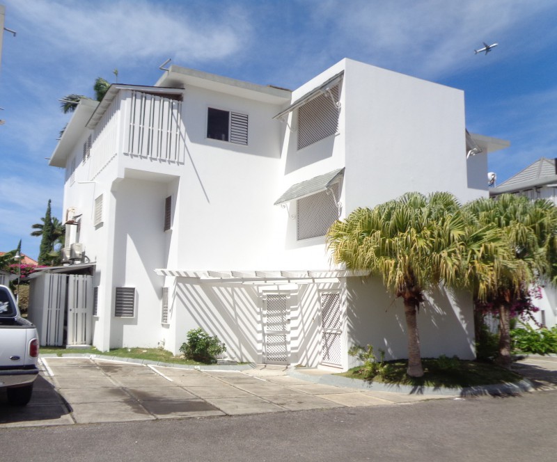 Apartment For Sale in Montego Bay, St. James Jamaica