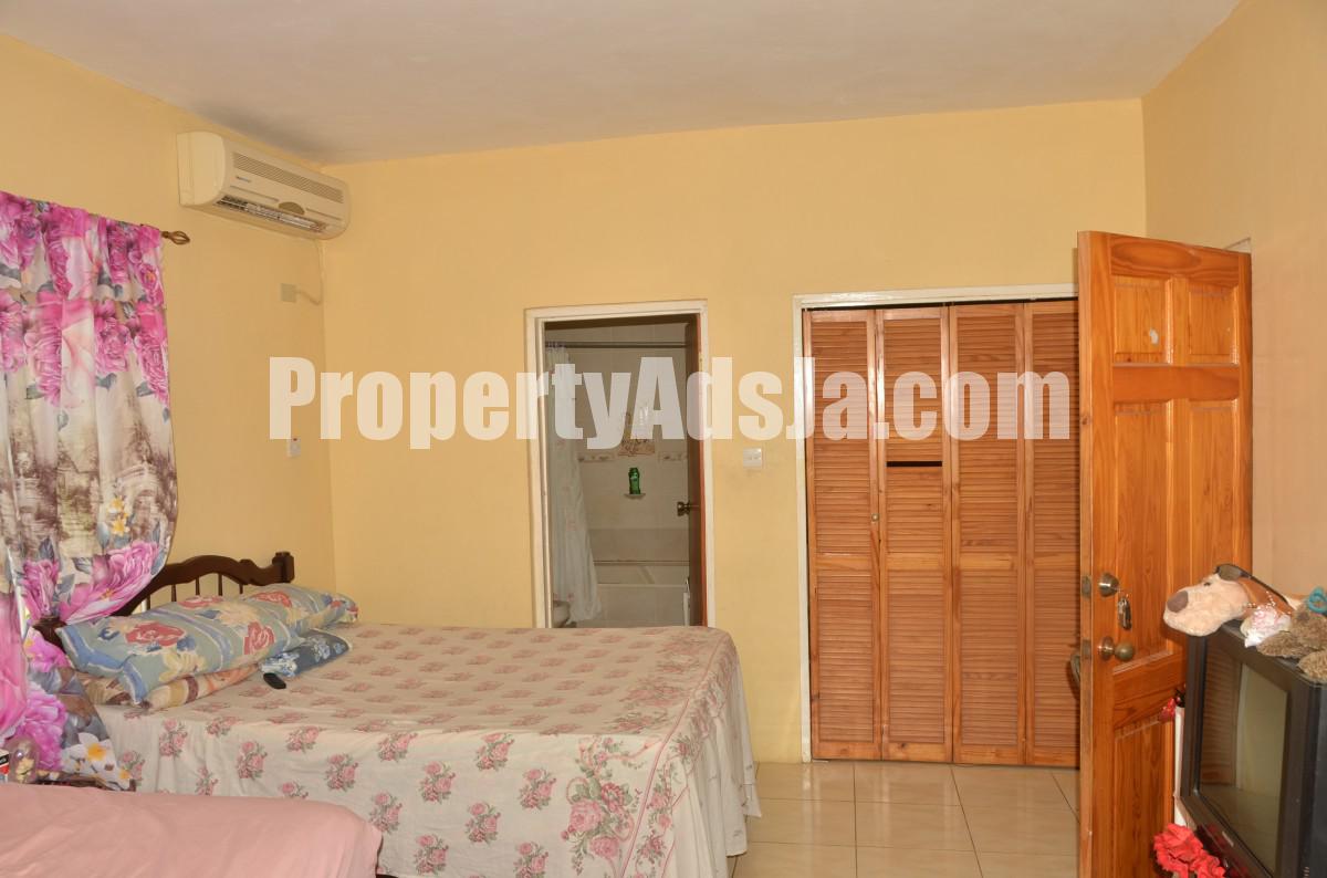 House For Sale in Bybrook, St. Elizabeth Jamaica