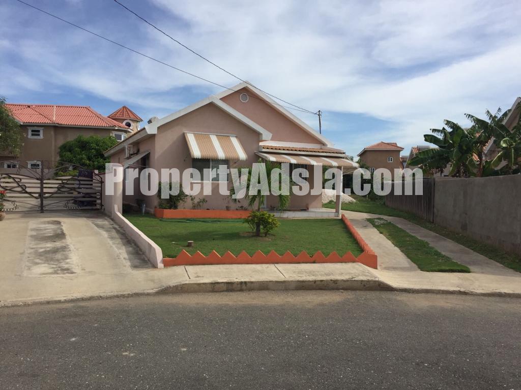 House For Rent in Caribbean Estates, St. Catherine Jamaica