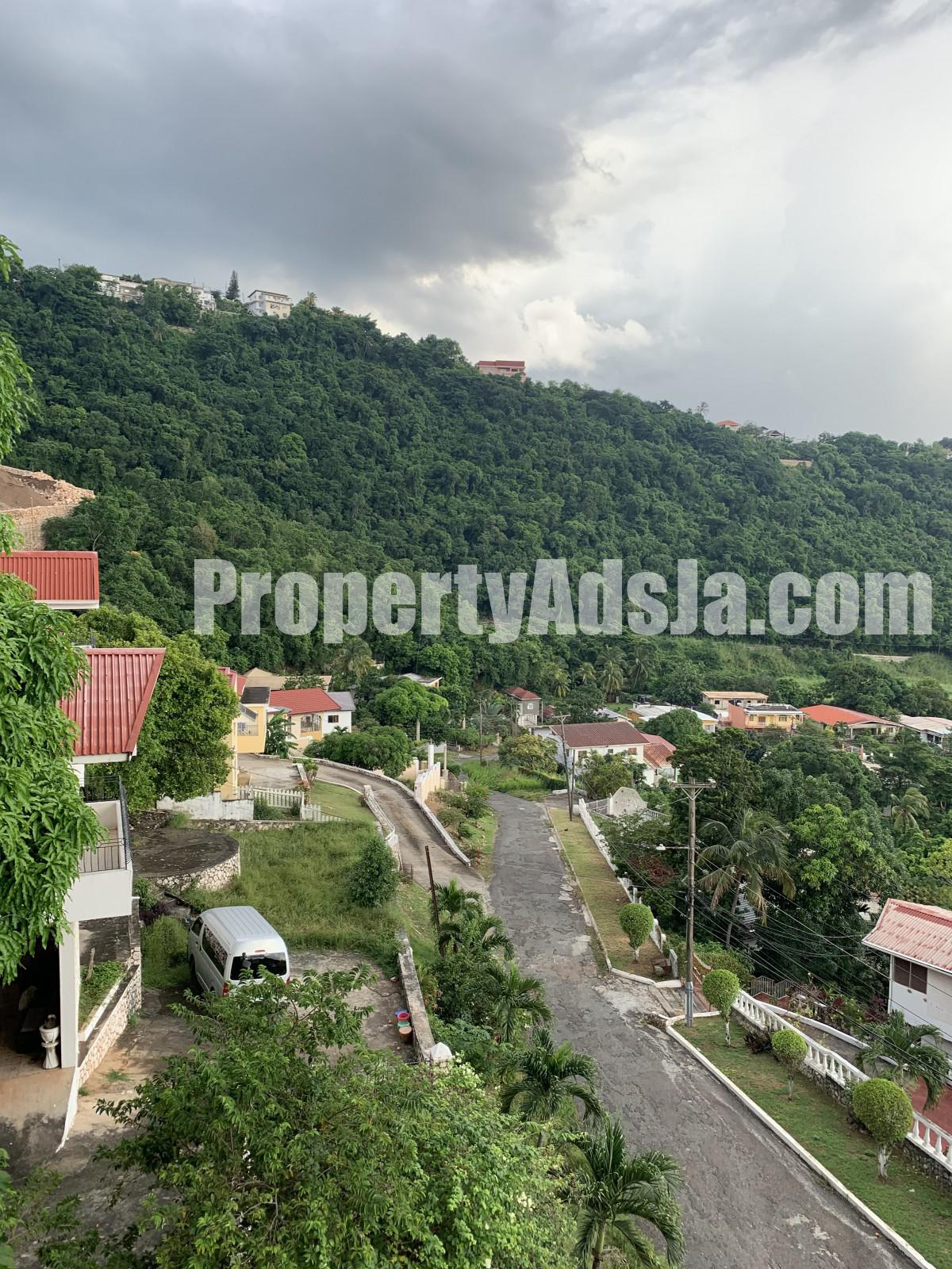 House For Sale in Havendale Kingston 19, Kingston / St. Andrew Jamaica