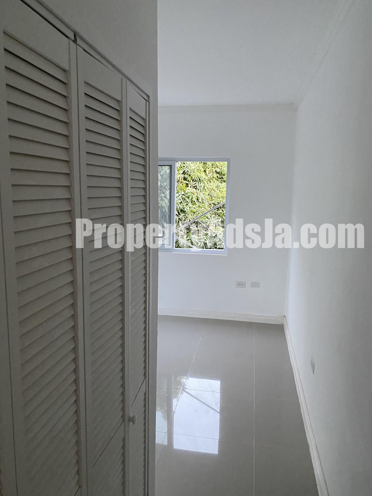 Apartment For Rent in Mona heights, Kingston / St. Andrew Jamaica