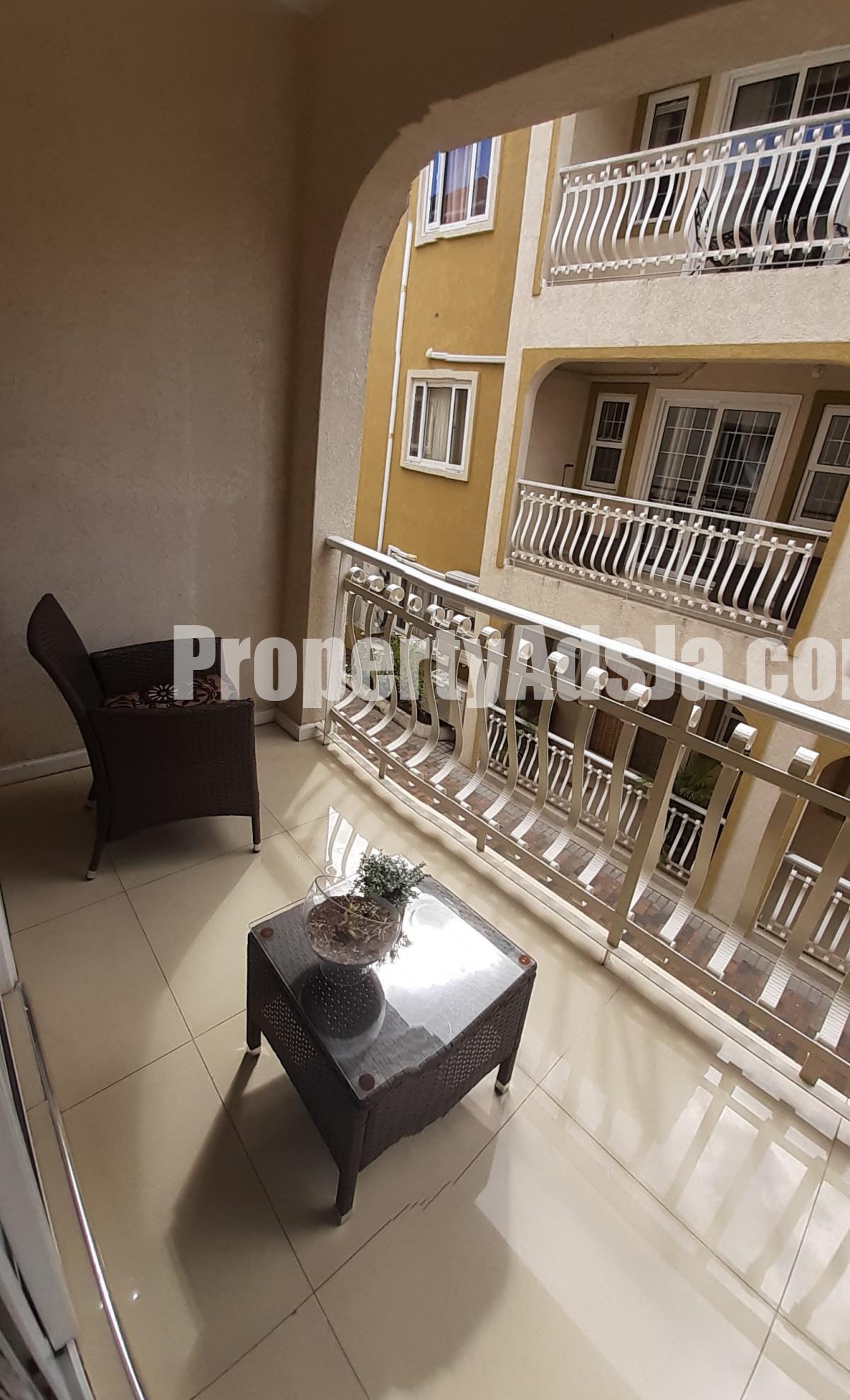 Apartment For Rent in Kingston 6, Kingston / St. Andrew Jamaica