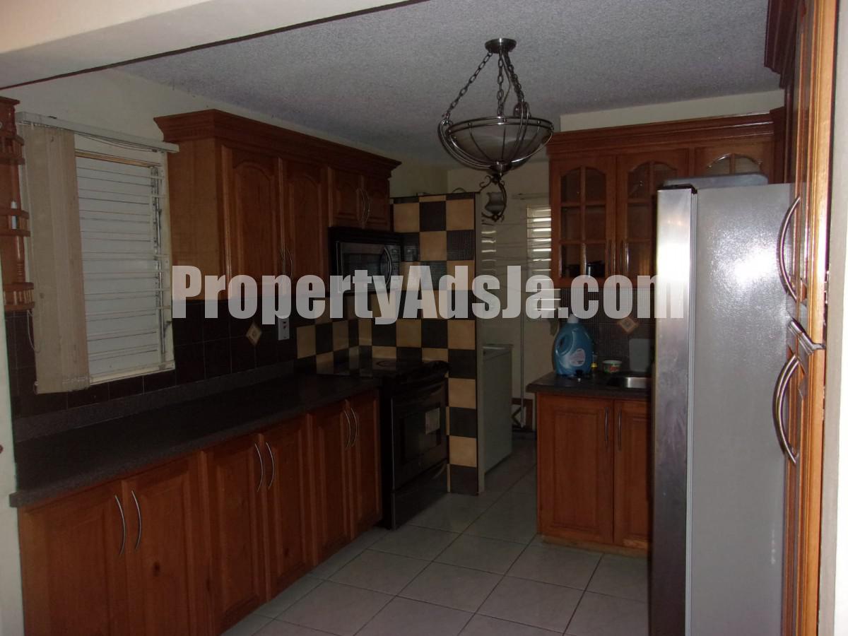 Apartment For Rent in Barbican, Kingston / St. Andrew Jamaica