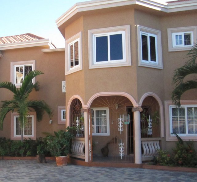 Townhouse For Sale in Havendale, Kingston / St. Andrew Jamaica