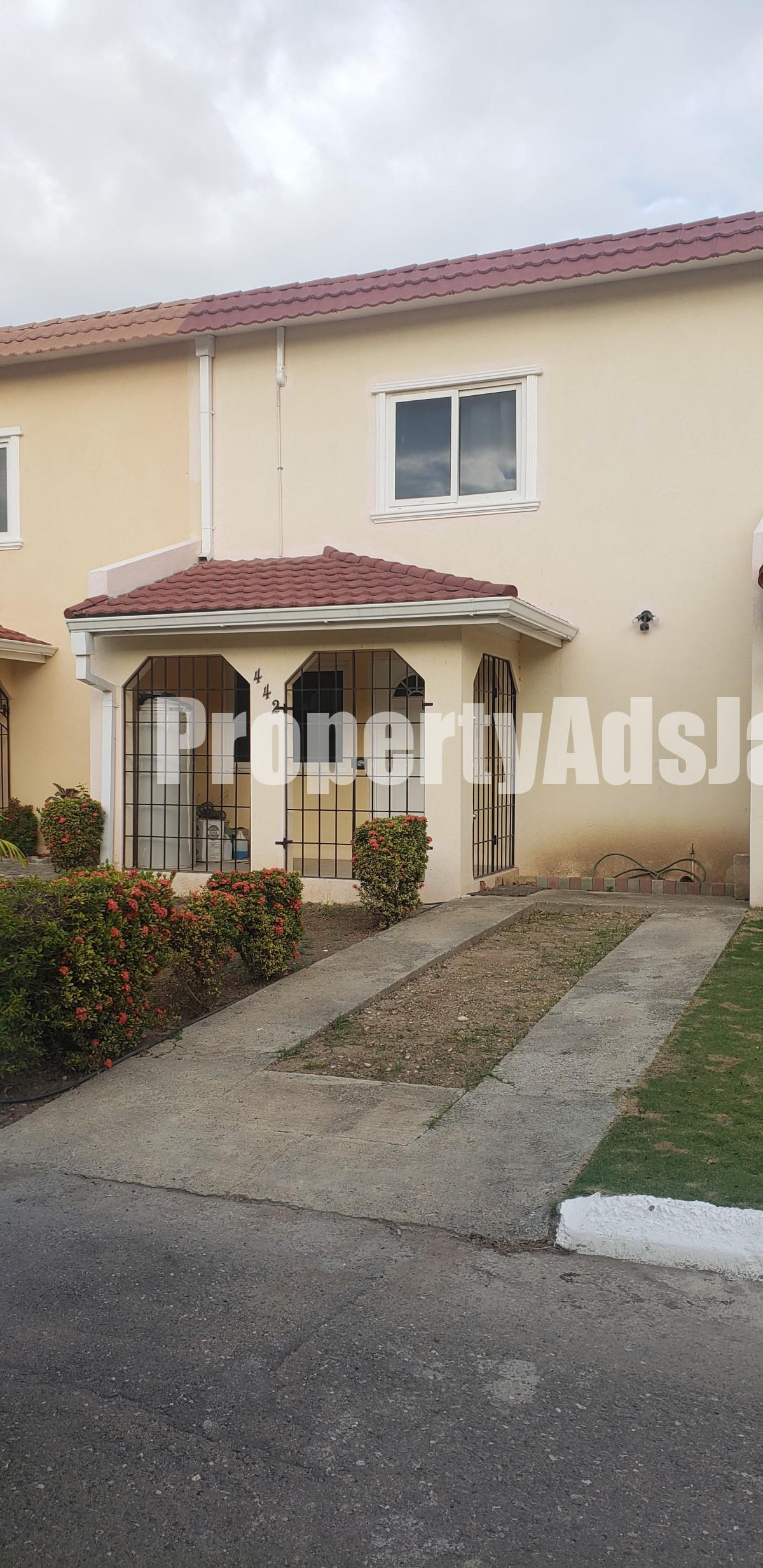 Townhouse For Sale in Portmore, St. Catherine Jamaica