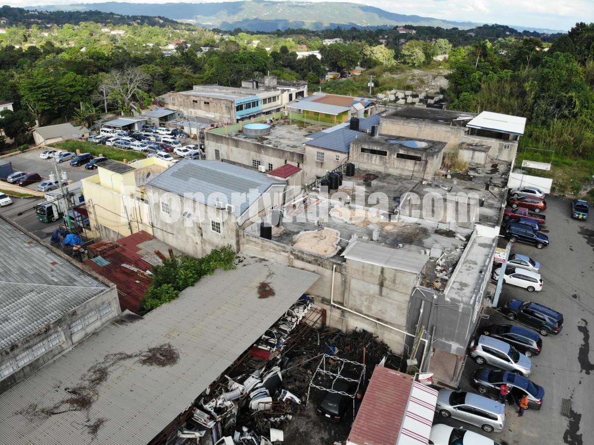 Commercial building For Rent in Mandeville, Manchester Jamaica