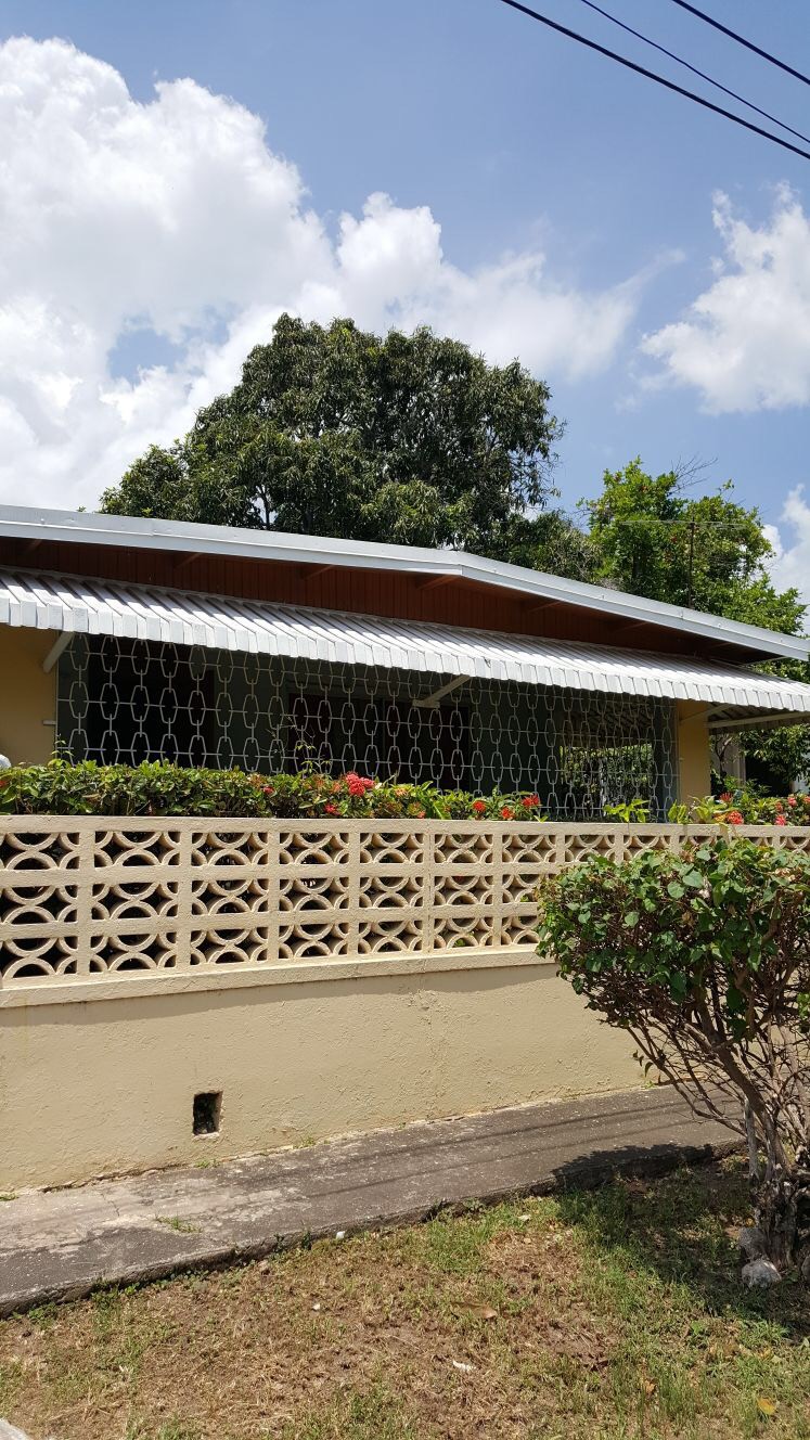 House For Sale in HUGHENDEN, Kingston / St. Andrew Jamaica