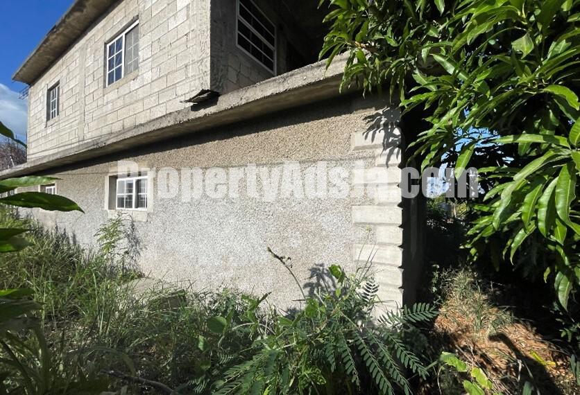 House For Sale in Longville Park, Clarendon Jamaica