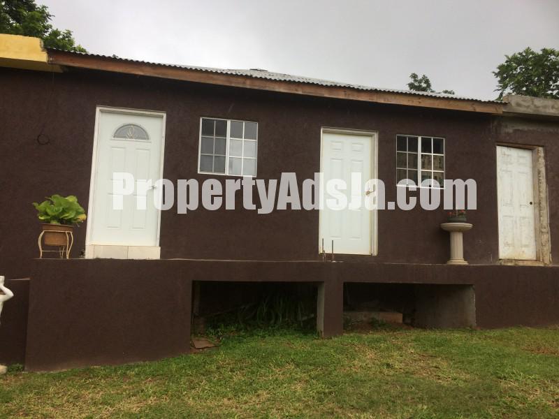 Apartment For Rent in Mandeville Manchester, Manchester Jamaica