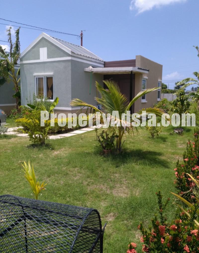 House For Rent in Jacaranda Homes, St. Catherine Jamaica