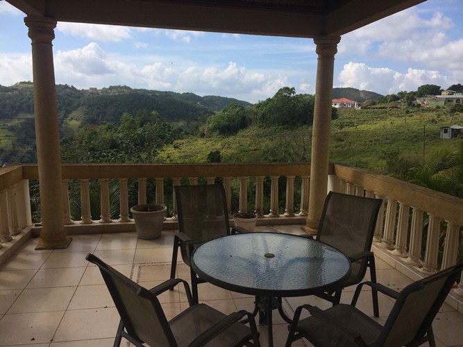 House For Rent in Christiana, Manchester Jamaica