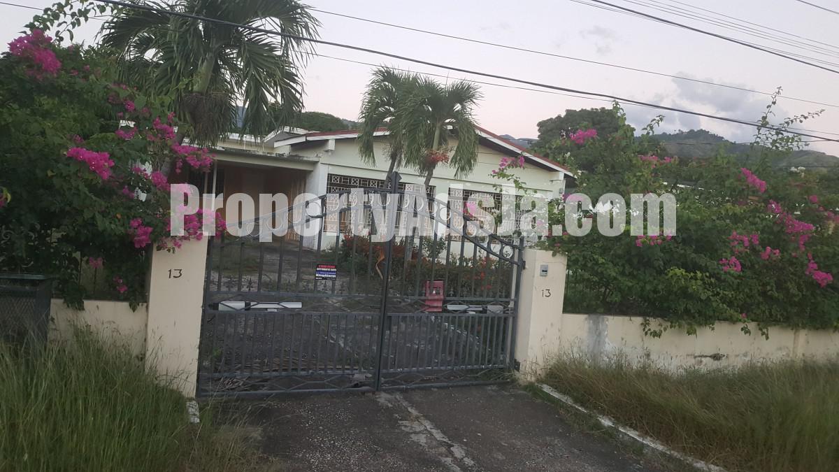 House For Sale in Arcadia, Kingston / St. Andrew Jamaica