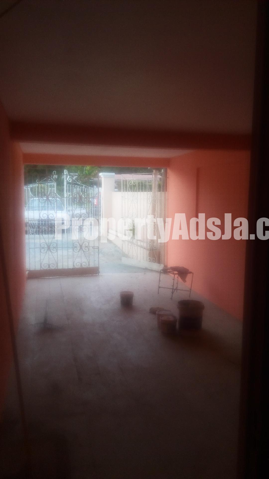 House For Rent in Pembroke Hall, Kingston / St. Andrew Jamaica