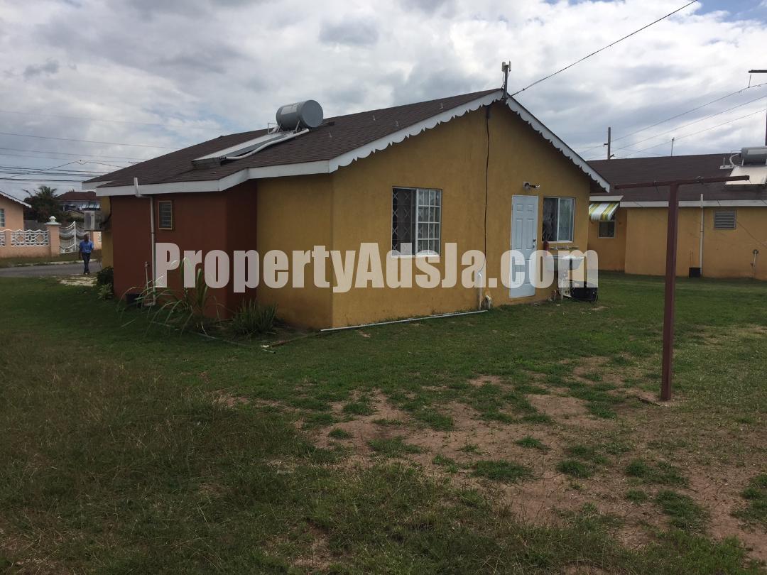 House For Sale in Old Harbour, St. Catherine Jamaica