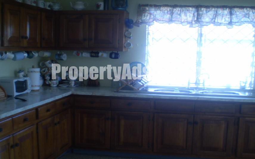 House For Sale in WOODLAWN MEADOWS, Manchester Jamaica