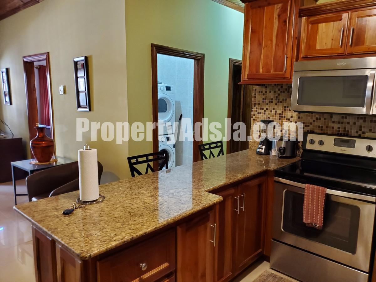 Apartment For Rent in The Pearl of Liguanea, Kingston / St. Andrew