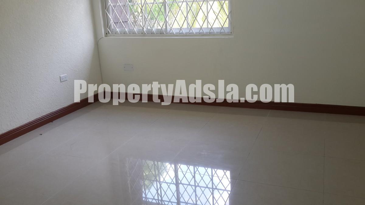 Apartment For Rent in Manor Park, Kingston / St. Andrew Jamaica