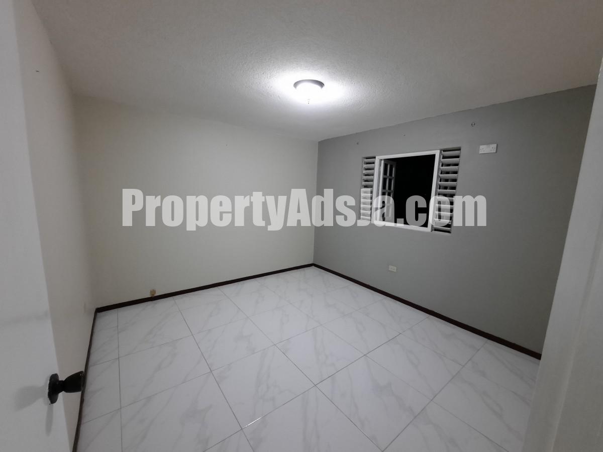 Apartment For Rent in Oaklands Apartments, Kingston / St. Andrew