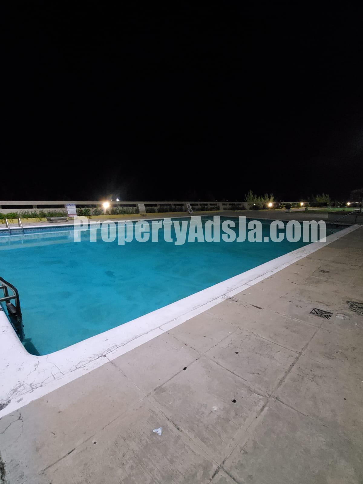 Apartment For Rent in Ocean Towers, Kingston / St. Andrew Jamaica