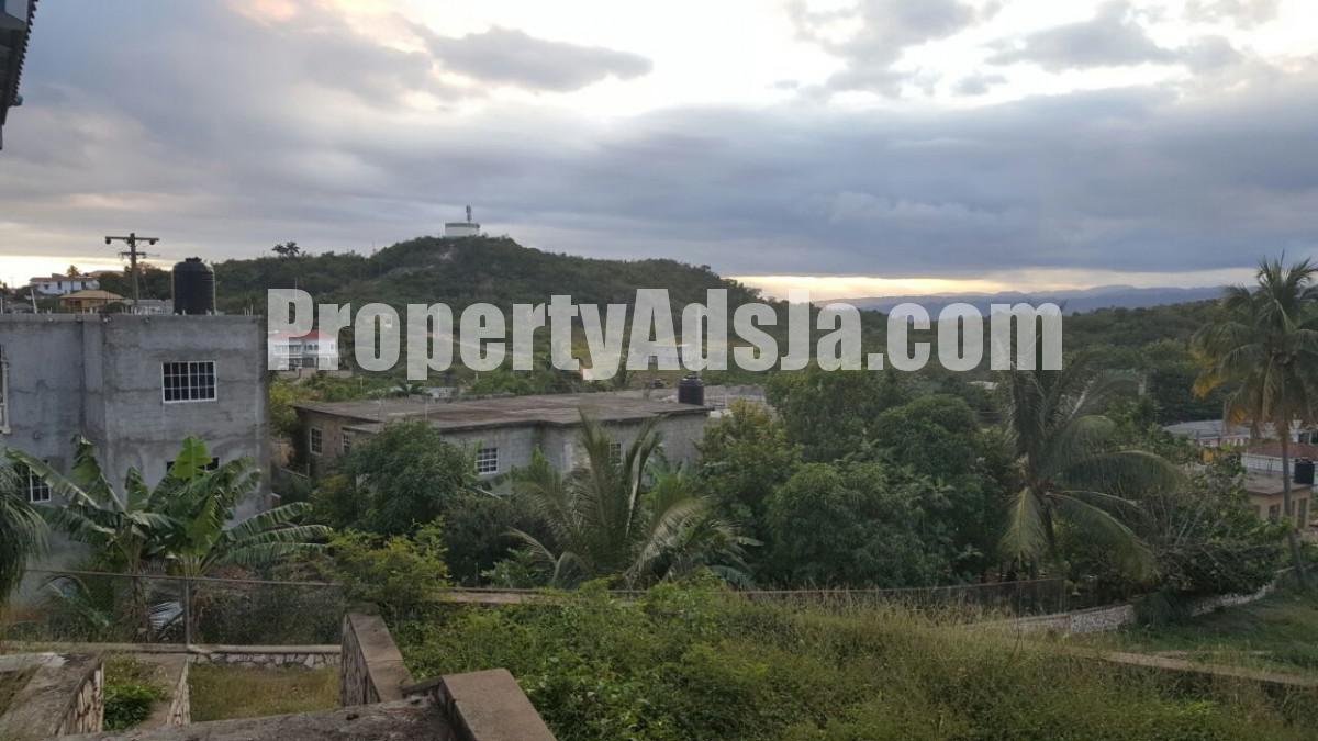 House For Sale in Keystone Heights, St. Catherine Jamaica