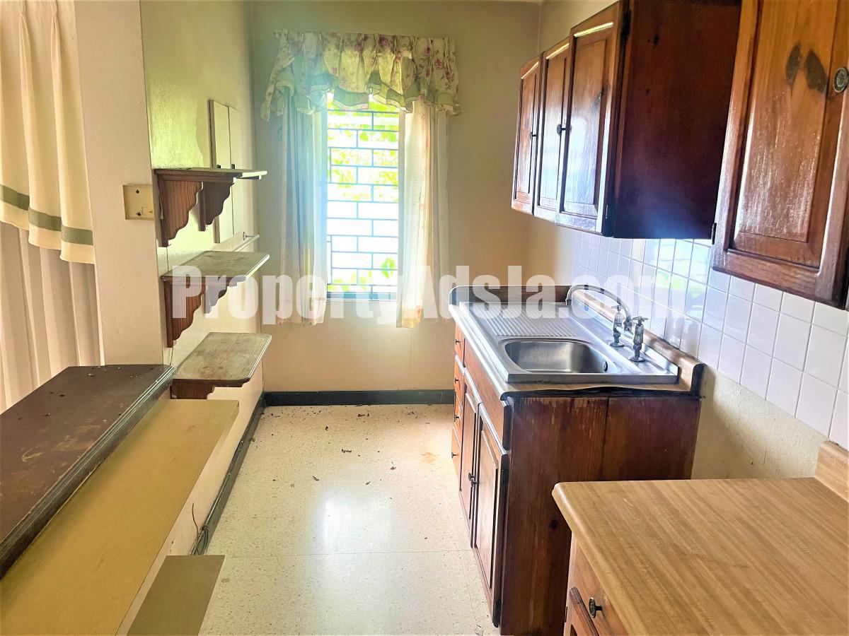 House For Rent in CHERRY GARDENS, Kingston / St. Andrew Jamaica