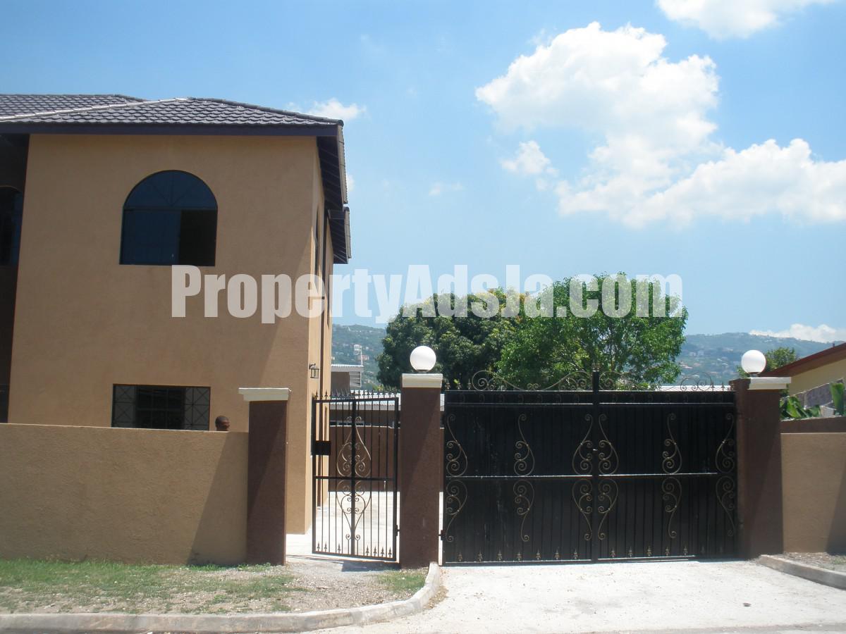 Apartment For Rent in Three Oaks Gardens, Kingston / St. Andrew Jamaica