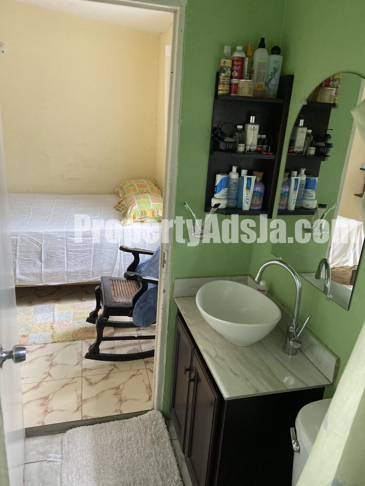 House For Sale in Fairview Park Spanish Town, St. Catherine Jamaica