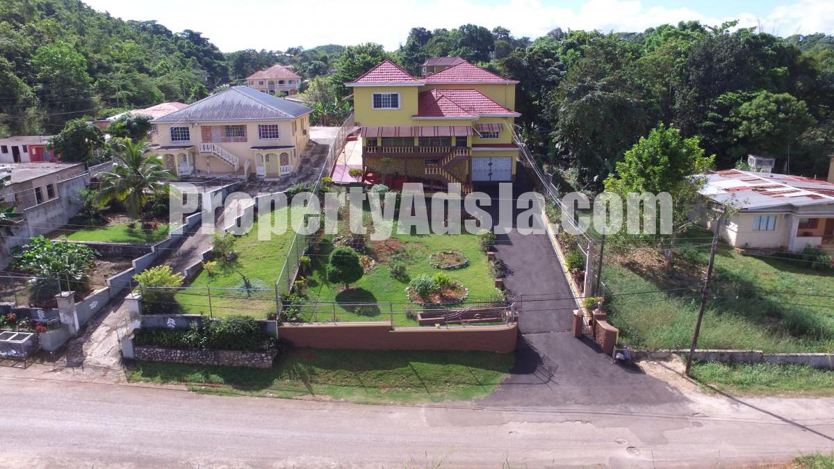 House For Sale in May Day, Manchester Jamaica