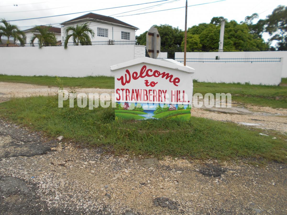 House For Sale in Four Paths, Clarendon Jamaica