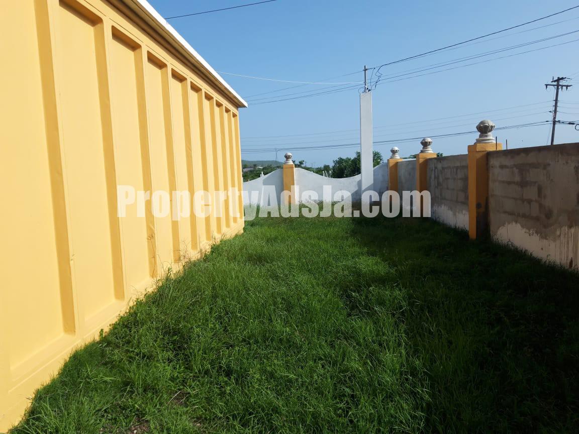 House For Sale in Portmore, St. Catherine Jamaica