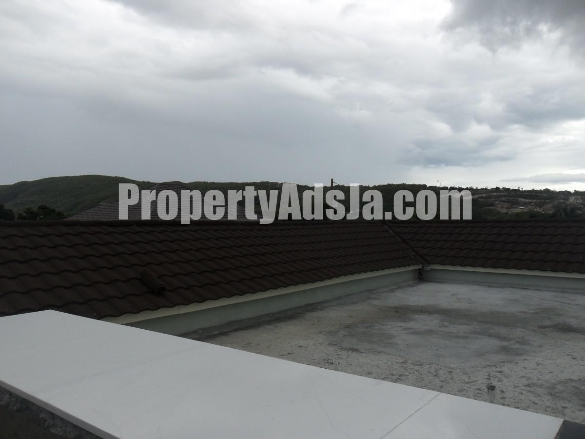 House For Sale in Mona Heights, Kingston / St. Andrew Jamaica