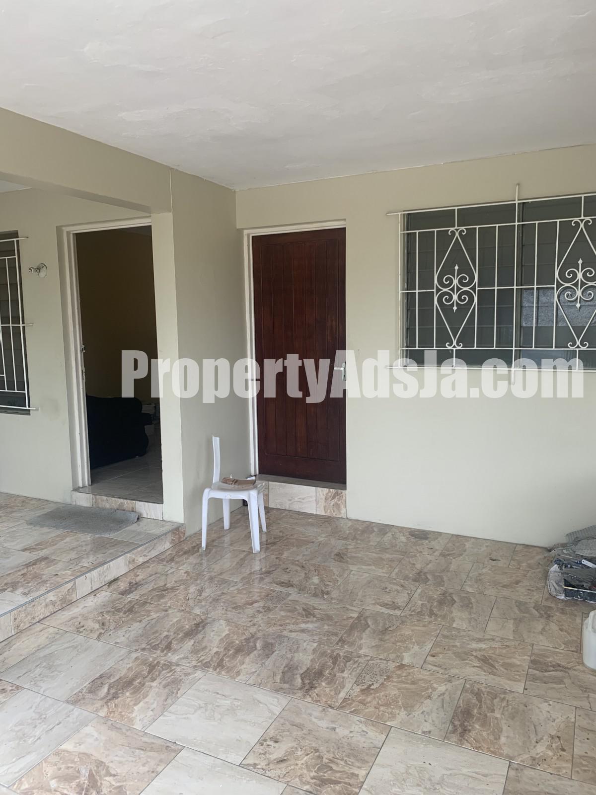 House For Rent in Red Hills Road, Kingston / St. Andrew Jamaica