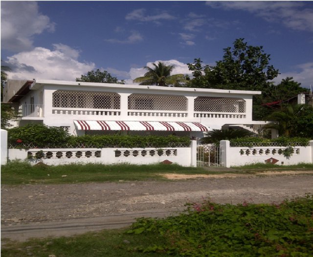 House For Sale in Old Harbour, St. Catherine Jamaica