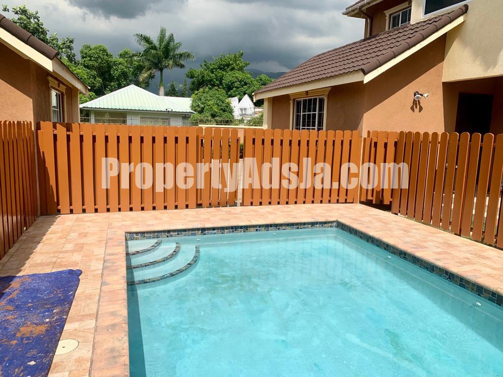 House For Sale in Kingston 6 townhouse, Kingston / St. Andrew Jamaica