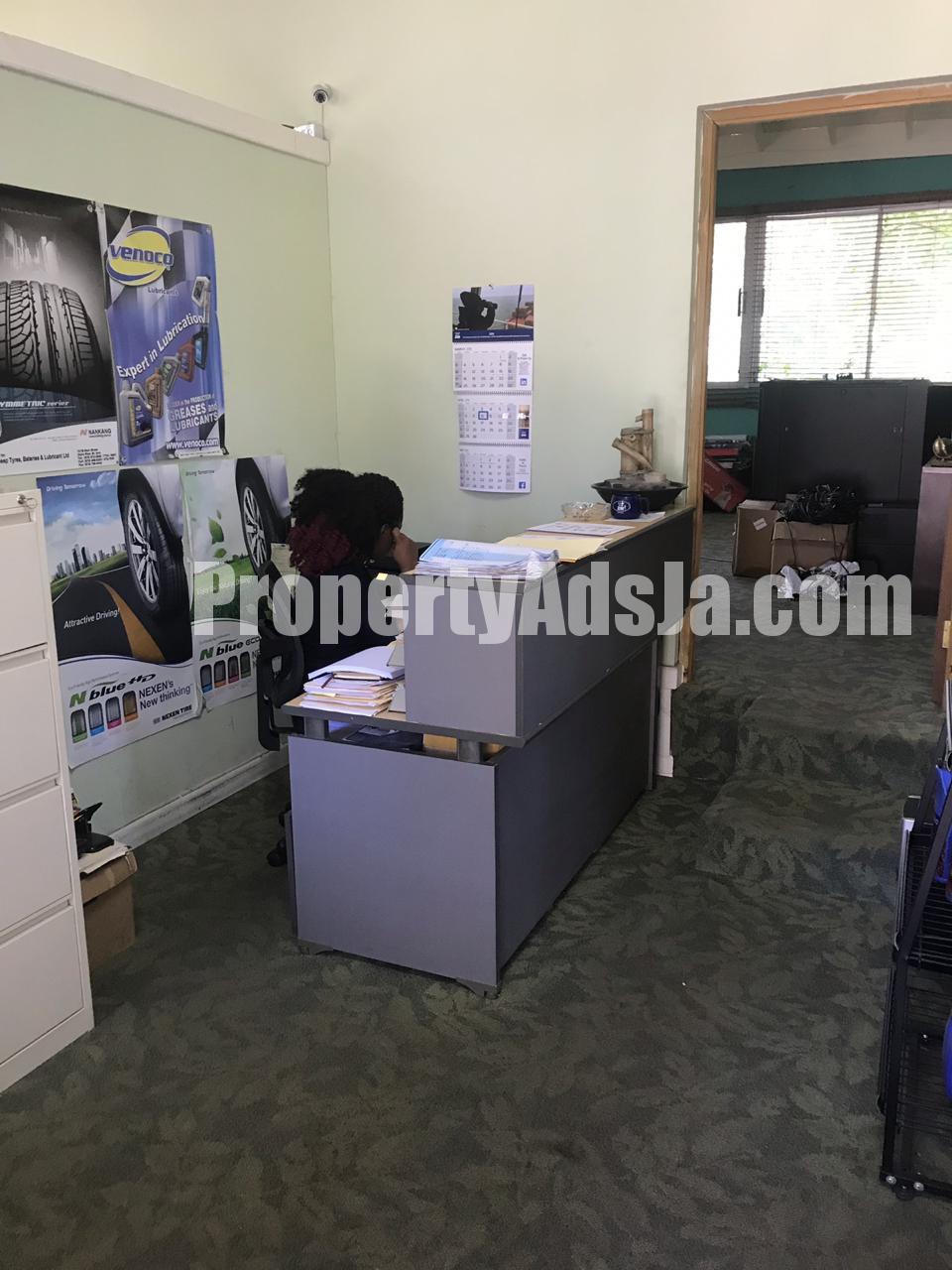 Commercial building For Rent in OCHO RIOS, St. Ann Jamaica